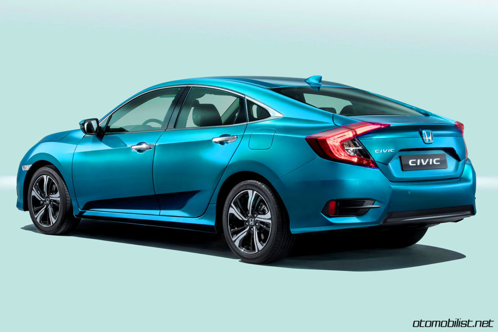 2017-honda-civic-sedan-rear-side